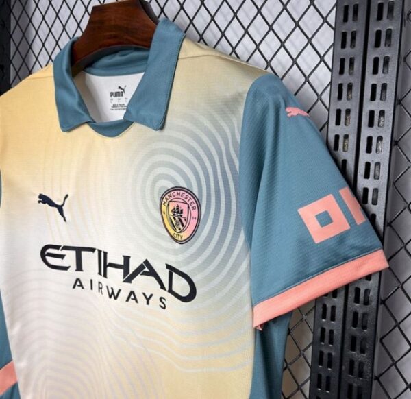 MANCHESTER CITY CUARTA EQUIPACIÓN 24/25 - Imagen 2