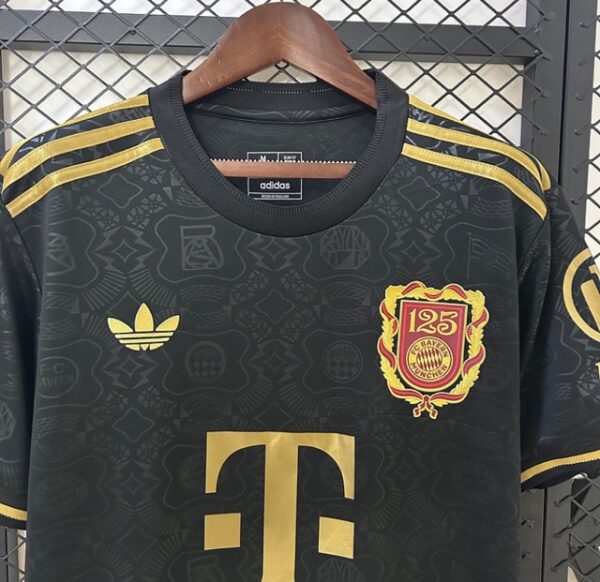 BAYERN MUNICH ANIVERSARIO 125 2026 - Imagen 3