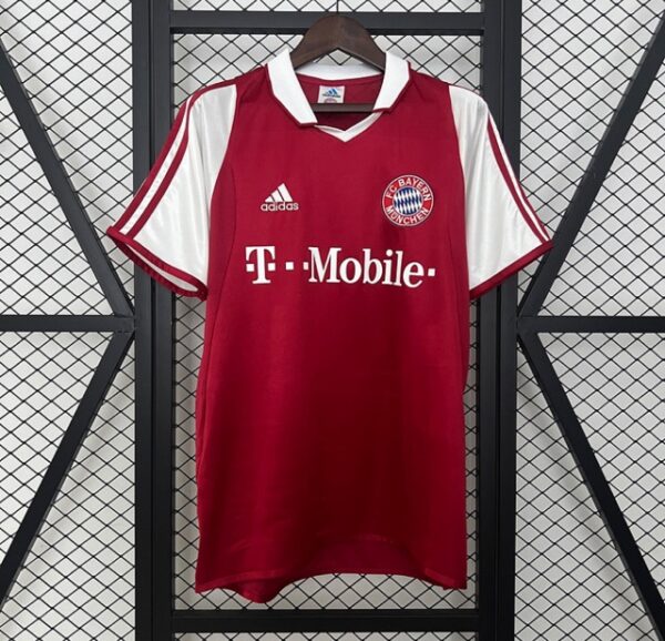 BAYERN MUNICH LOCAL 2004