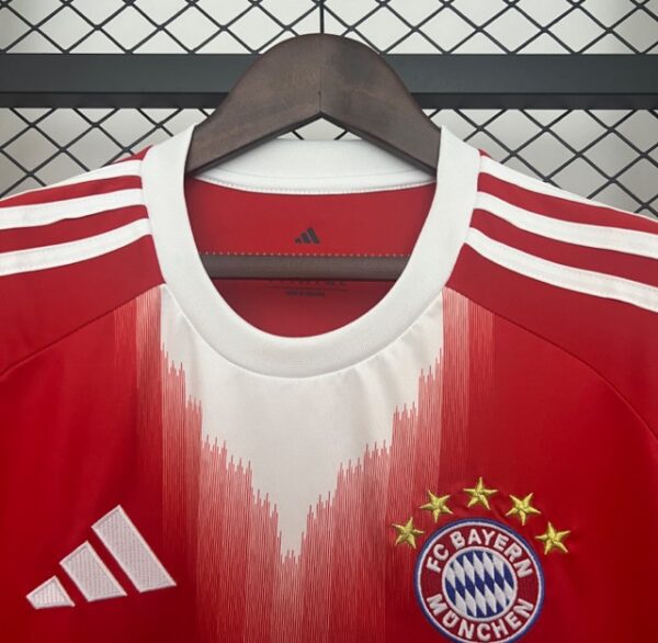 BAYERN MUNICH LOCAL 2026 - Imagen 3