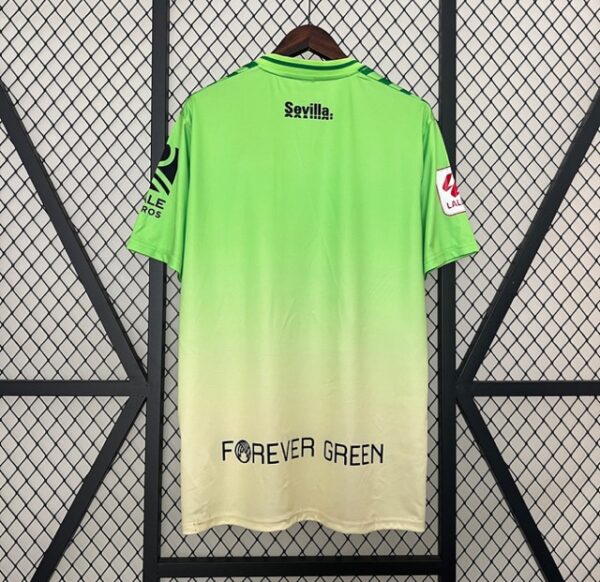 BETIS LOCAL EDICION ESPECIAL 2025 - Imagen 2