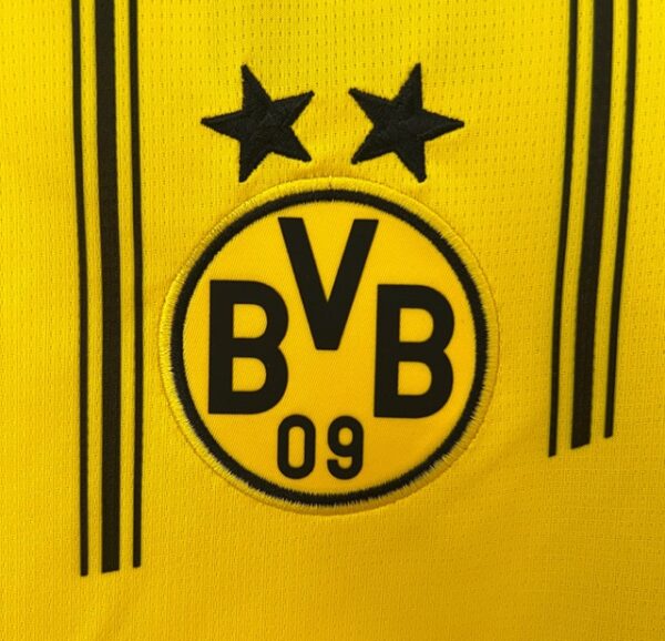 BORUSSIA DORTMUND LOCAL 2025 - Imagen 4