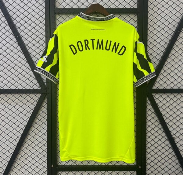 BORUSSIA DORTMUND LOCAL EDICION ESPECIAL 2025 - Imagen 2