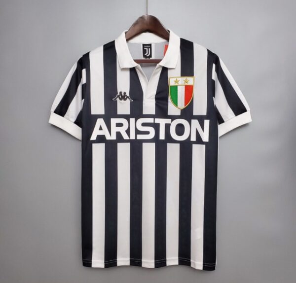 JUVENTUS LOCAL 84/85
