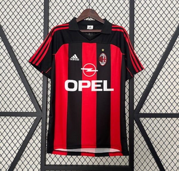 MILAN LOCAL 2002