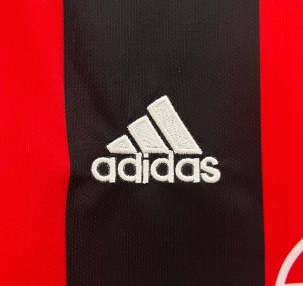 MILAN LOCAL 2002 - Imagen 5