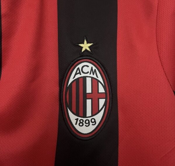 MILAN LOCAL 2004 - Imagen 4