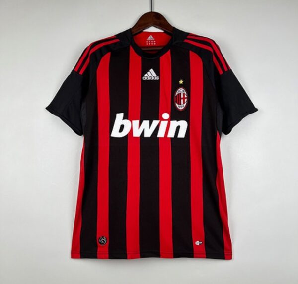MILAN LOCAL 2009
