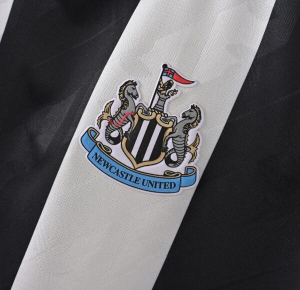 NEWCASTLE LOCAL 2025 - Imagen 3