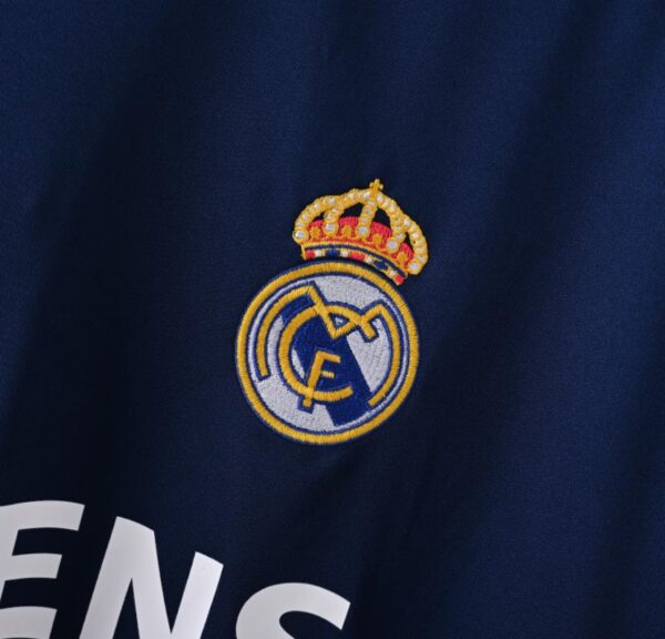 REAL MADRID ALTERNATIVA 2006 - Imagen 4