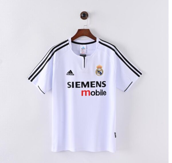 REAL MADRID LOCAL 2004