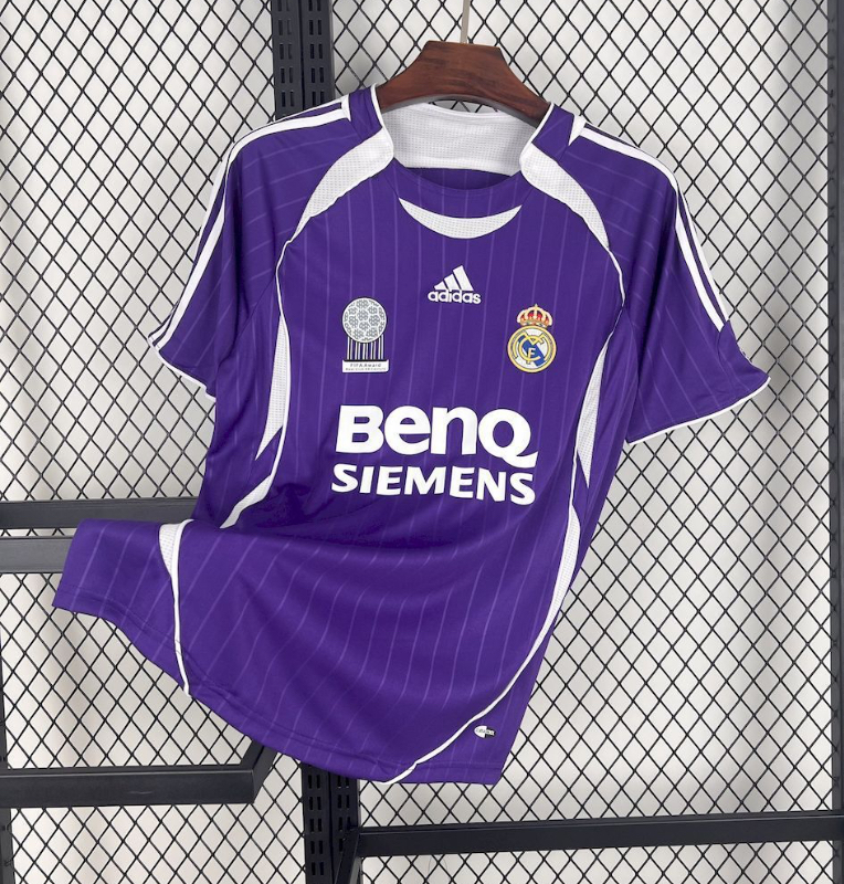REAL MADRID ALTERNATIVA 05/06