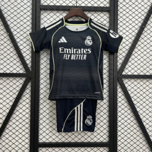 REAL MADRID VISITA NIÑOS 25/26