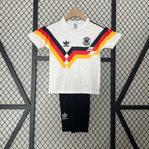 ALEMANIA LOCAL RETRO NIÑOS 89/90