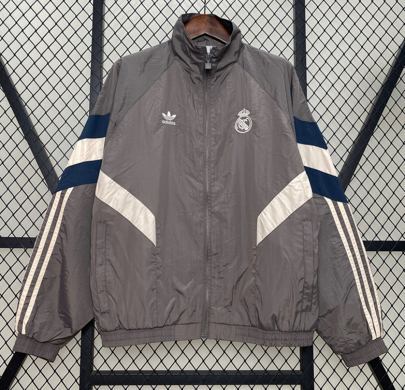 CHAQUETA DE CHANDAL REAL MADRID